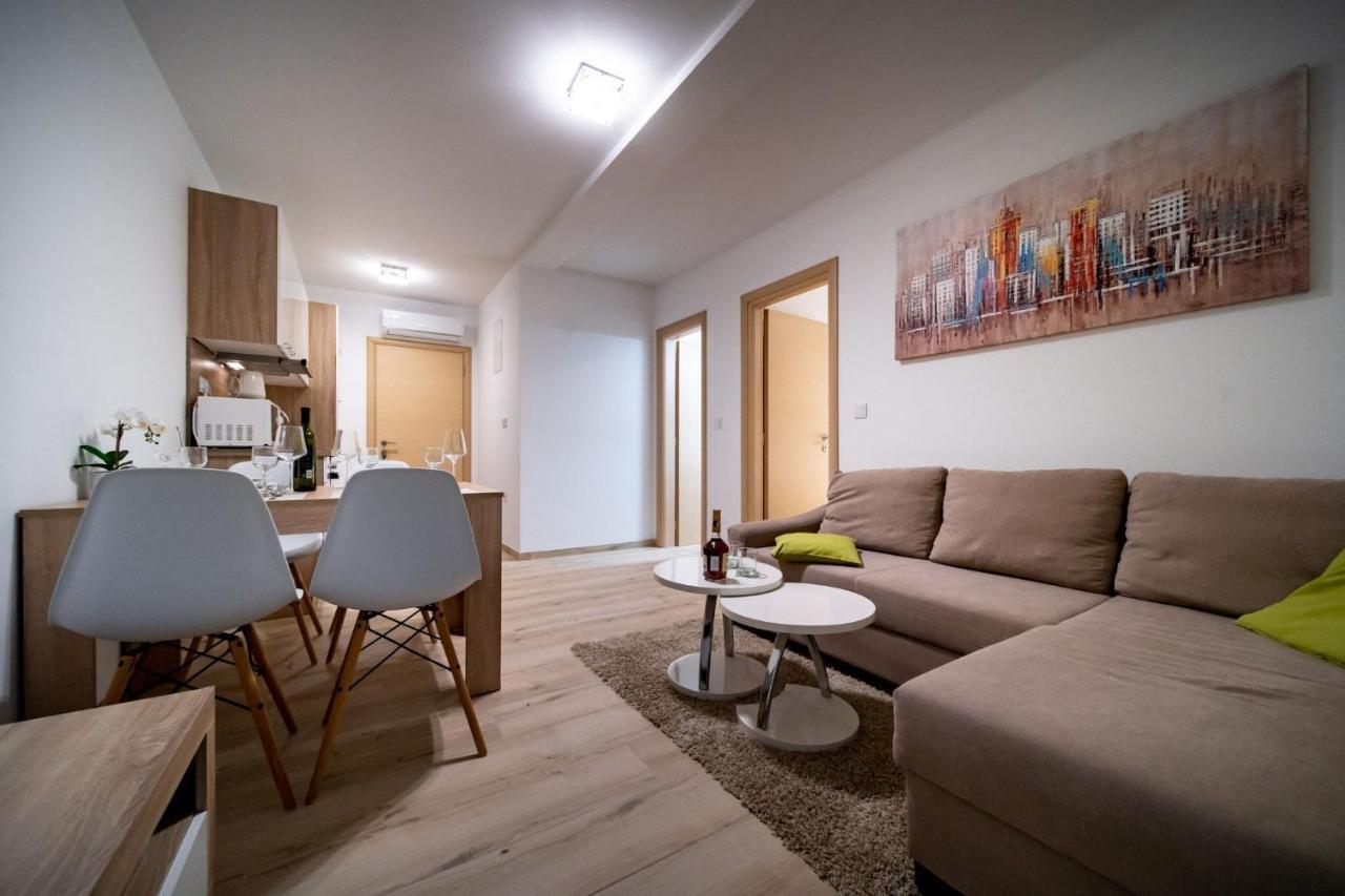 Apartments Arbis Lopar Buitenkant foto