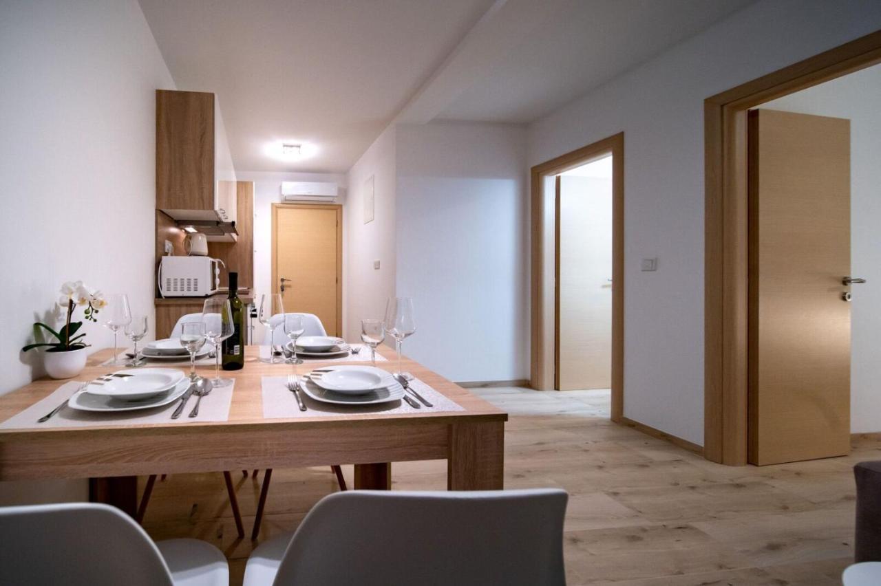 Apartments Arbis Lopar Buitenkant foto